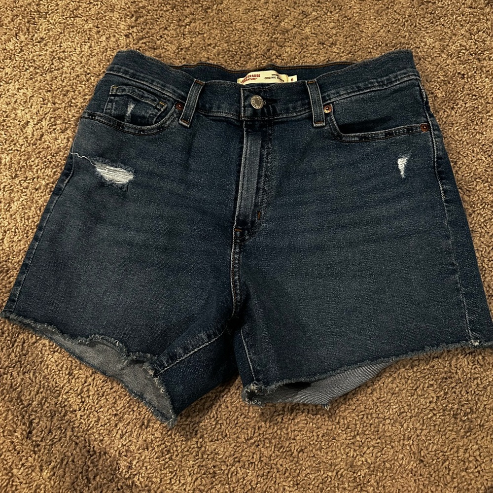 Signature by Levi Strauss Blue Jean Shorts Distressed Style